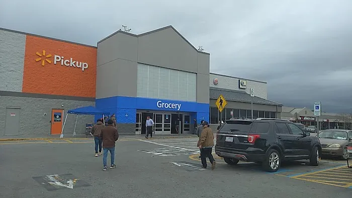 Walmart Supercenter 1