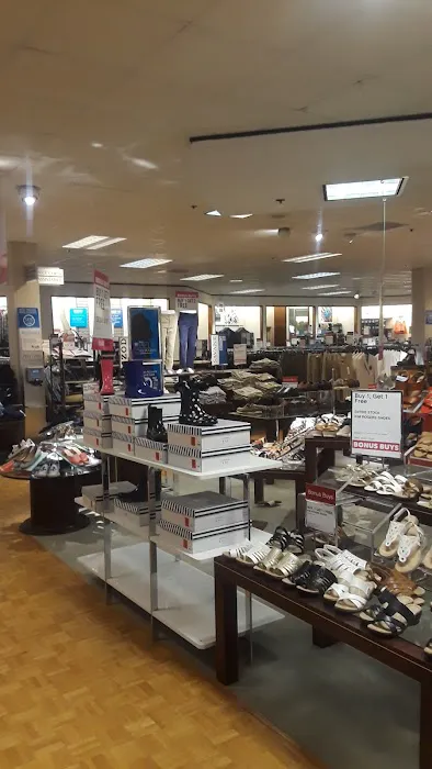 Belk Outlet 5