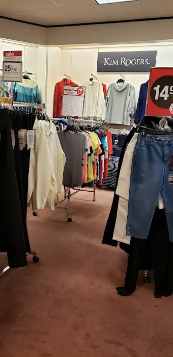 Belk Outlet 6