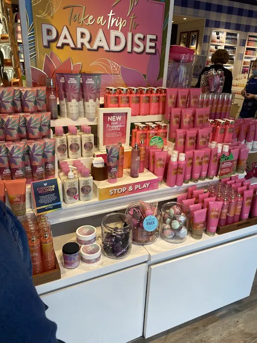 Bath & Body Works 7