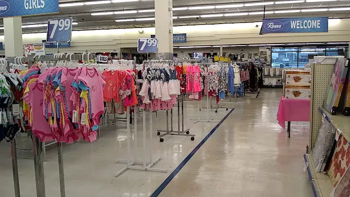 Roses Discount Store 5