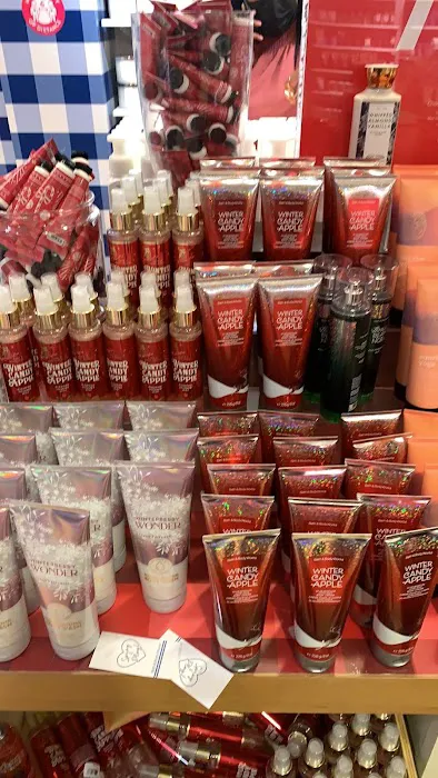 Bath & Body Works 7