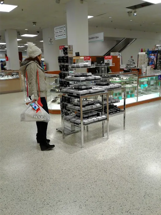 Macy's 9