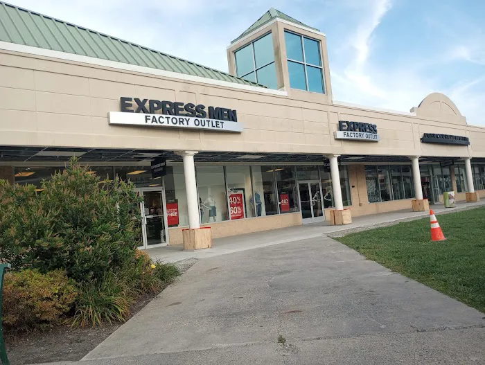 Express Factory Outlet 3