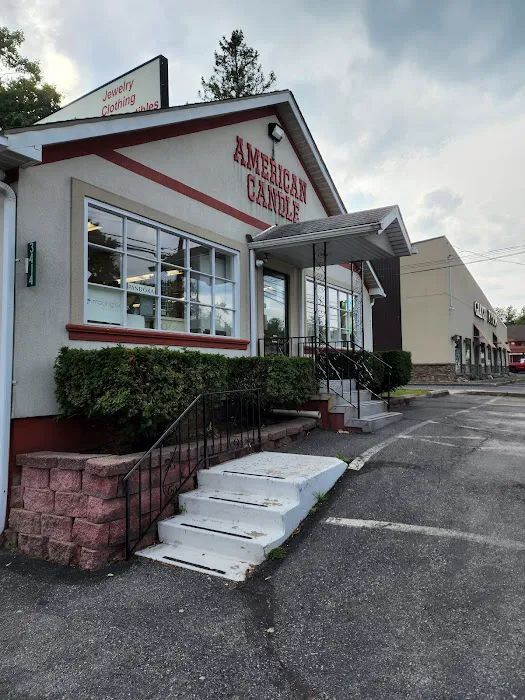 The Shoppes at American Candle 2