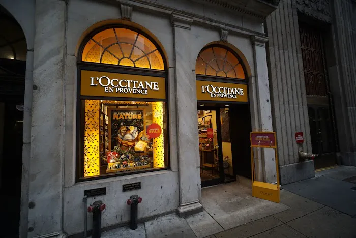 L'OCCITANE EN PROVENCE 8