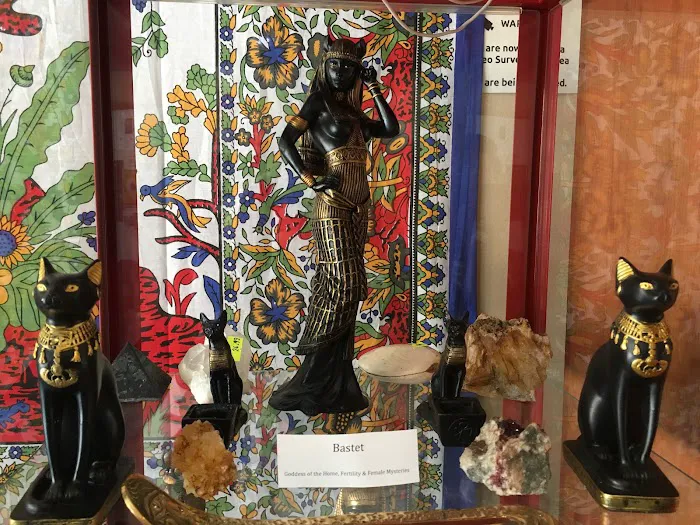 Harry's World (metaphysical gift store) 2