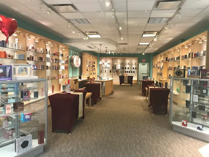 Perfumes and Colognes moved to cherry Hill Mall-Level2-JCPenny wing-near elevator 1