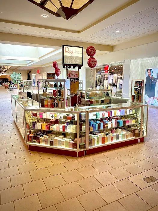 R & S Fragrances & Cosmetics 0