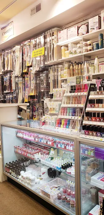 Lana beauty supply 0
