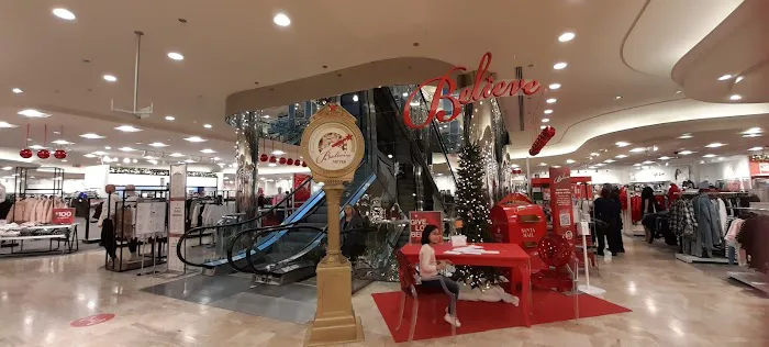 Macy's 2