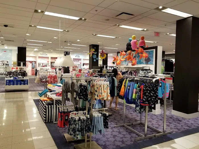 Bloomingdale's 1