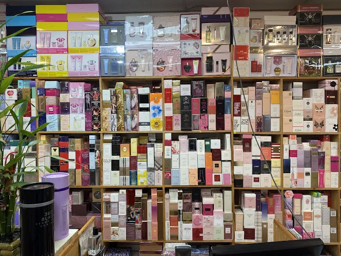 Dennis Perfumes 4