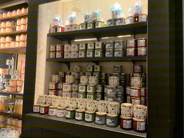 Bath & Body Works 4