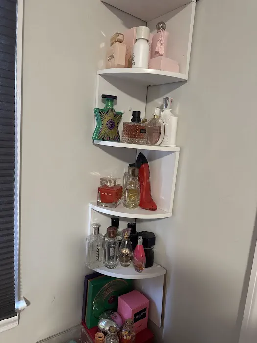 Phoenix Parfums LLC 3