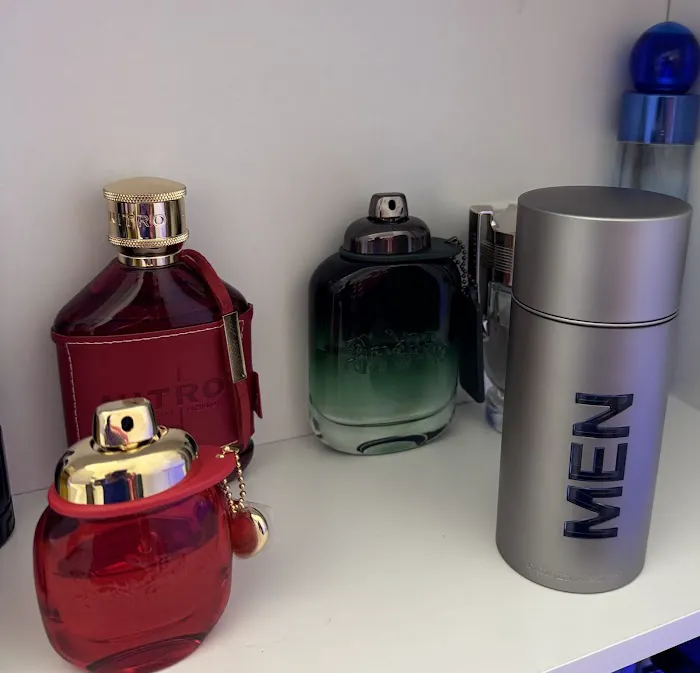 Phoenix Parfums LLC 4