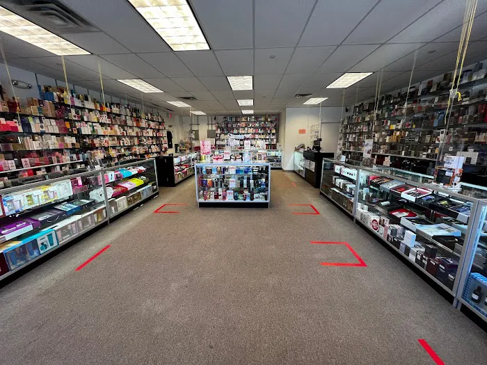 FRAGRANTICS, PERFUME STORE 4