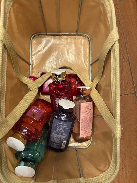 Bath & Body Works 2