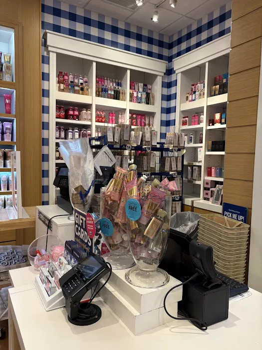 Bath & Body Works 9