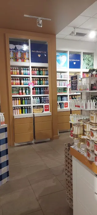 Bath & Body Works 2