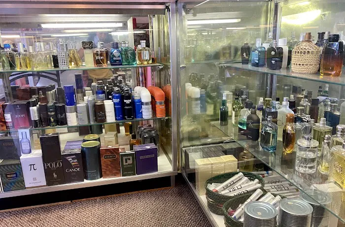 His & Her Fragrances 3
