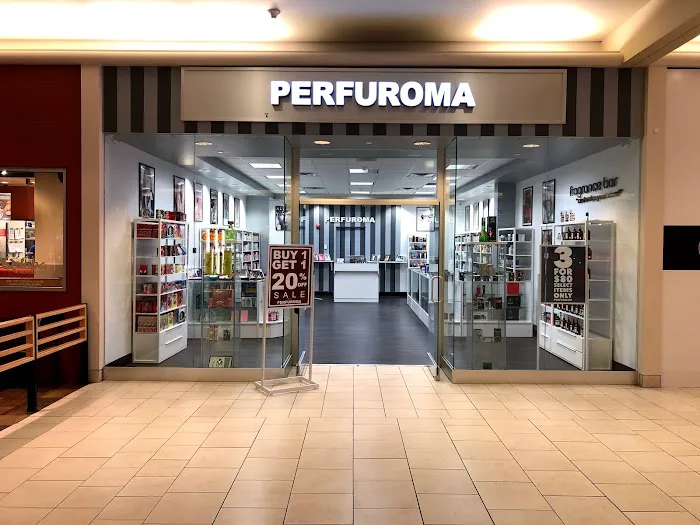 Perfuroma Freehold Raceway Mall 1