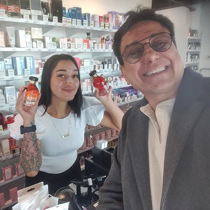 Perfumes 4U 1