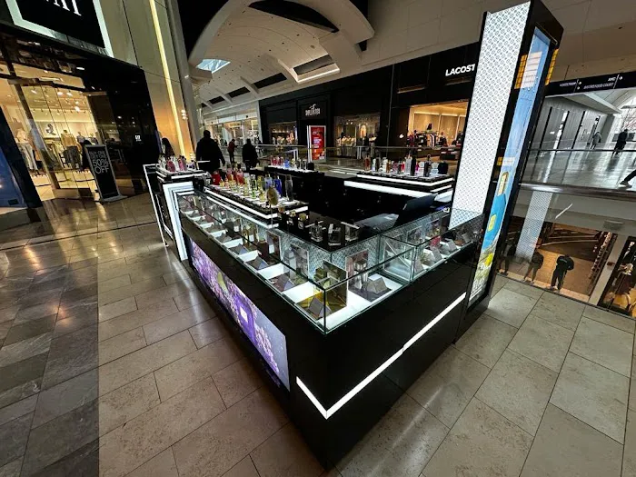 LELAS perfume Garden State Plaza 5