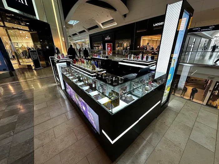 LELAS perfume Garden State Plaza 8