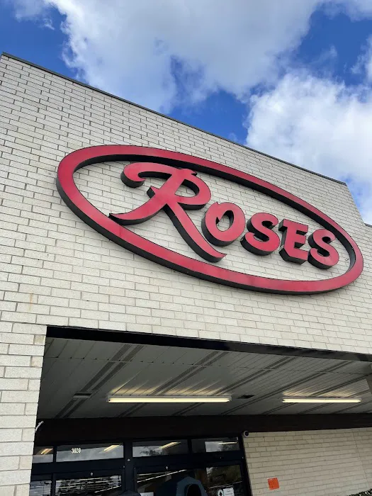 Roses Discount Store 0
