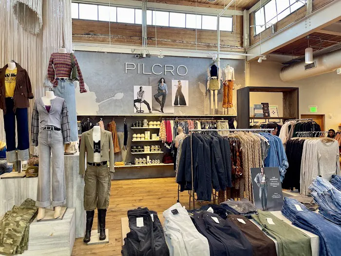 Anthropologie 6