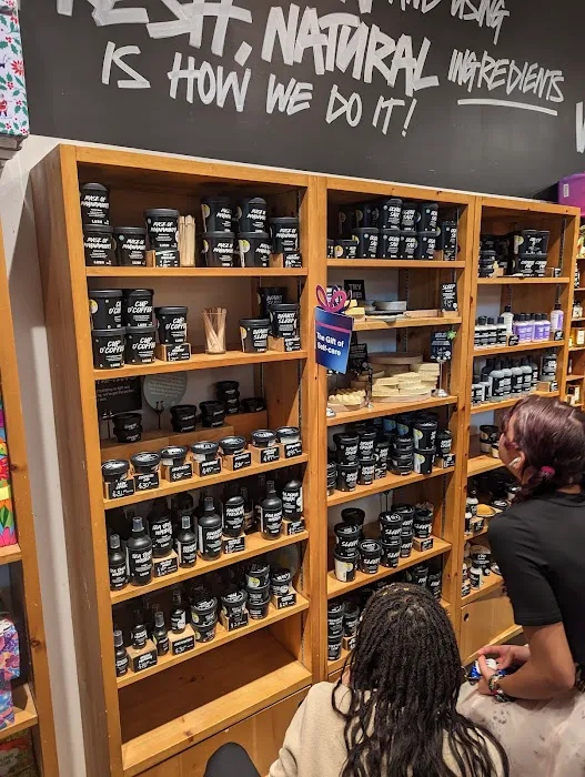 Lush Cosmetics South Park Mall 1