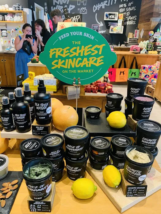 Lush Cosmetics South Park Mall 6