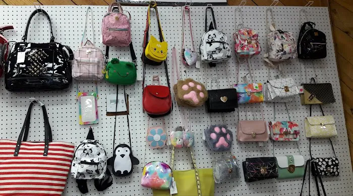 Rose's Perfumes.Handbags.Novelty. 2