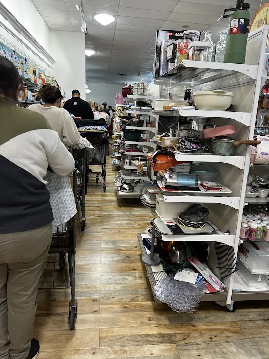 Marshalls & HomeGoods 4