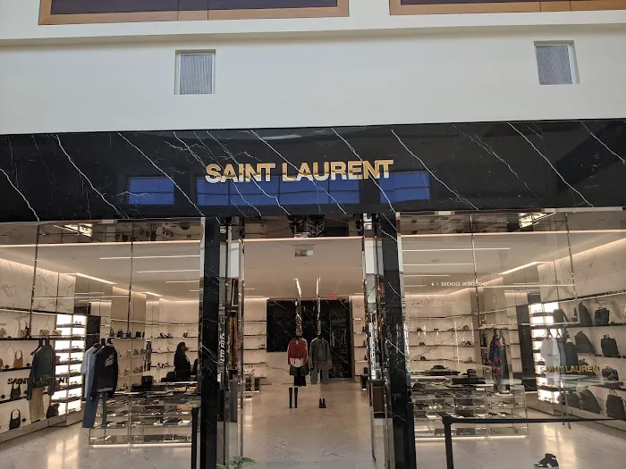 Saint Laurent 9