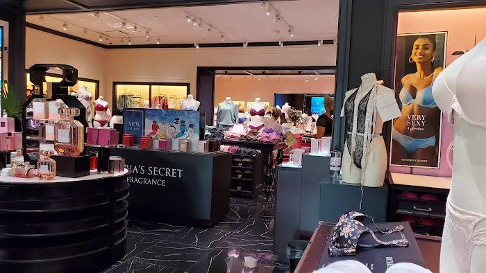 Victoria's Secret 2