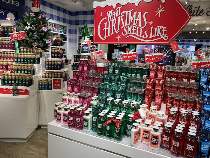 Bath & Body Works 6