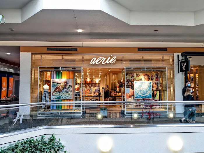 American Eagle & Aerie 1