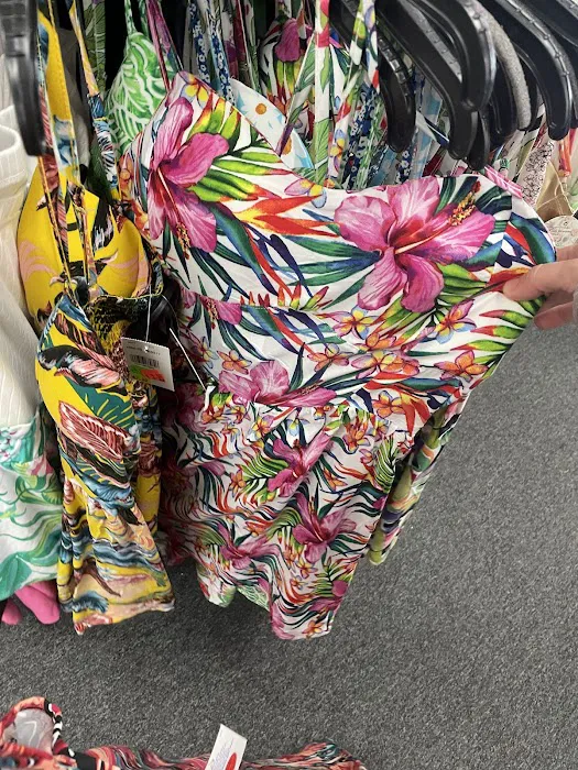 Rainbow Shops 1