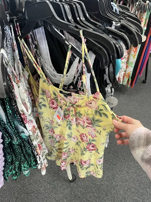 Rainbow Shops 5