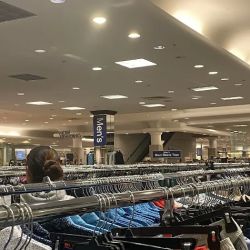 Dillard's Clearance Center ico