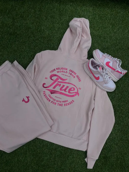 EXCLUSIVE KICKS & APPAREL 5