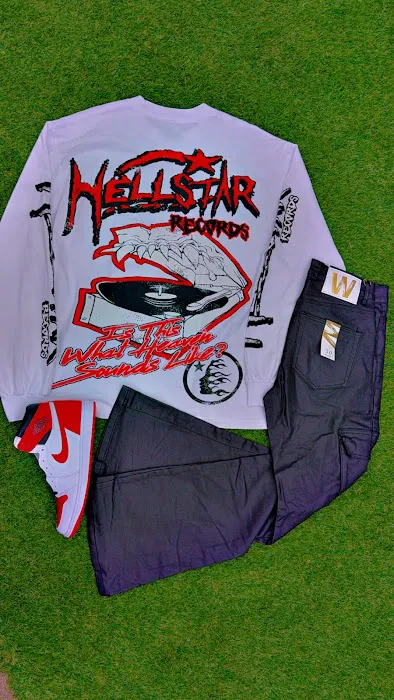 EXCLUSIVE KICKS & APPAREL 6