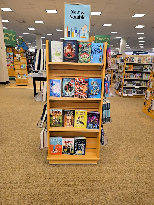 Barnes & Noble 1