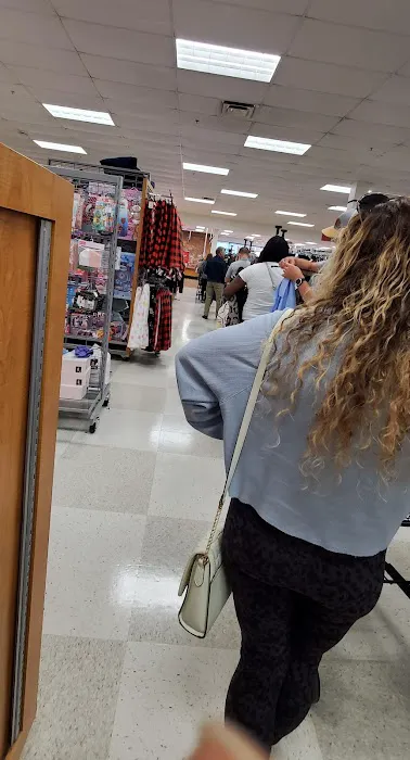 T.J. Maxx 1