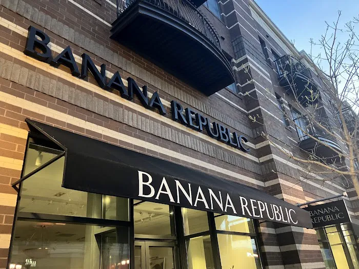 Banana Republic 0