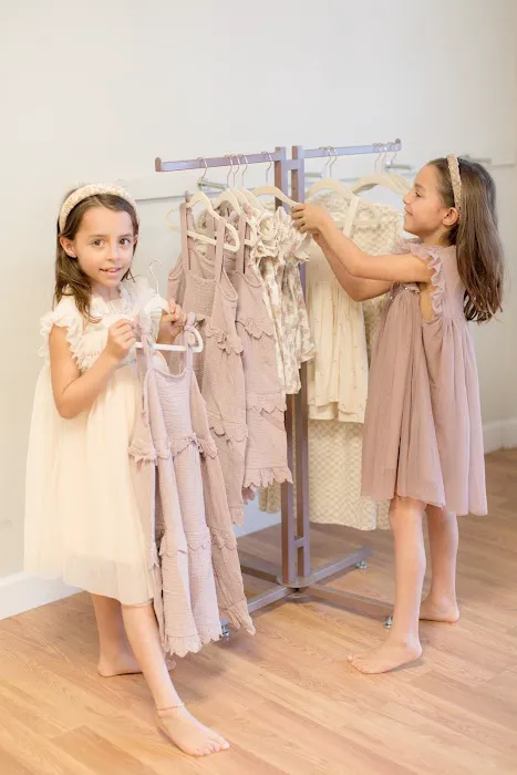 Wrightsville ave boutique 0