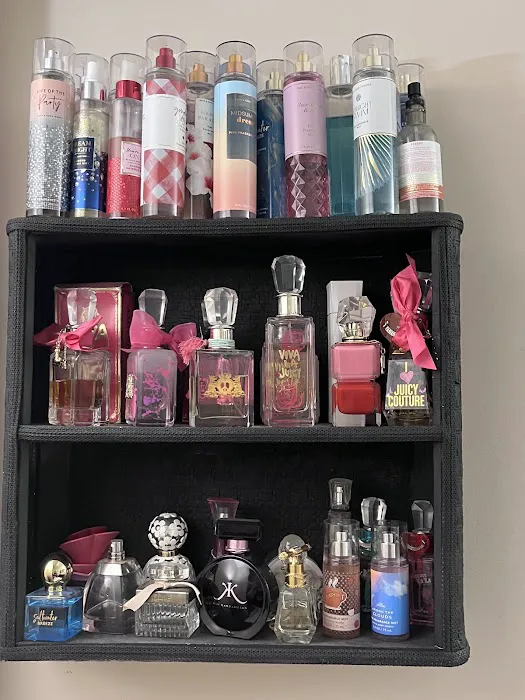 Bath & Body Works 4