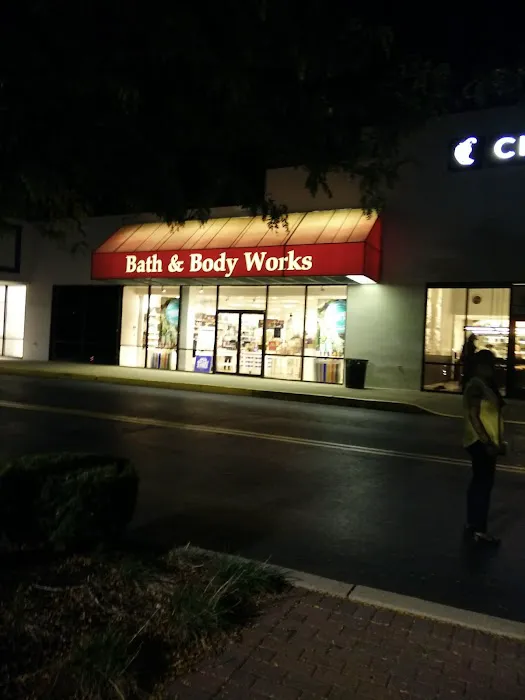 Bath & Body Works 1